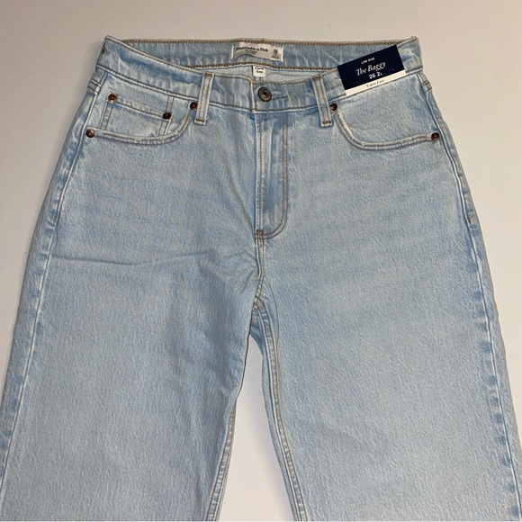 Abercrombie & Fitch | Curve Love Low Rise Baggy Jean - Size 26 Long - Picture 4 of 8